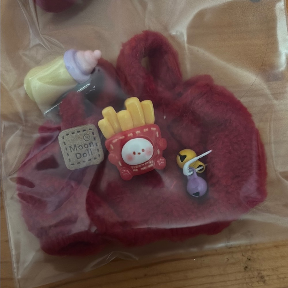 Red Labubu Overall Set - Picture 3 of 3